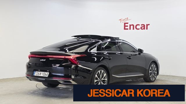 2022 Kia K8 - Thumbnail 6