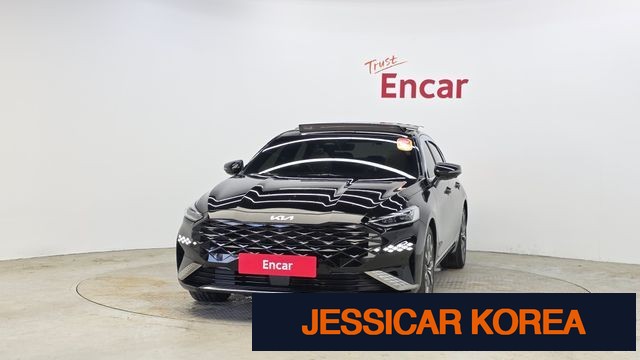 2022 Kia K8 - Thumbnail 10