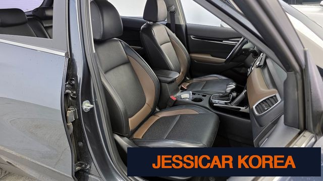 2023 Kia Seltos - Thumbnail 7