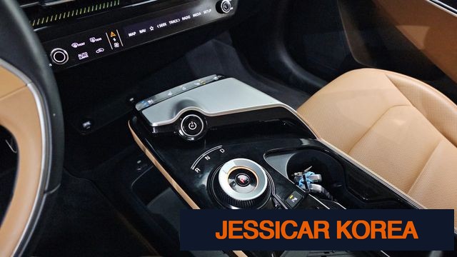 2023 Kia EV6 - Thumbnail 3