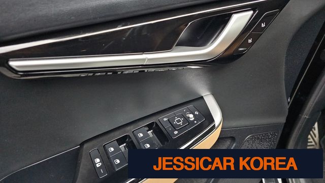 2023 Kia EV6 - Thumbnail 5