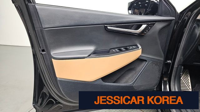 2023 Kia EV6 - Thumbnail 7