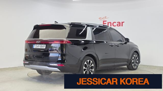 2023 Kia Carnival 4th Gen - Thumbnail 9