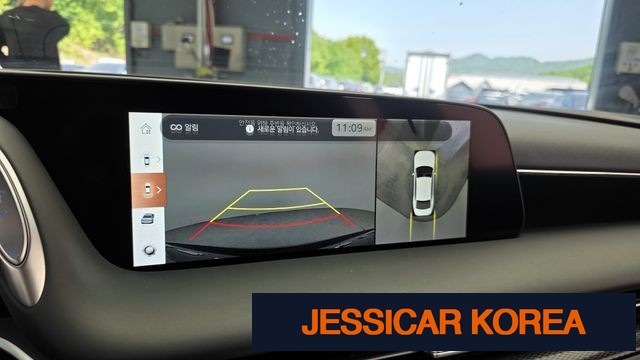 2023 Genesis G90 (RS4) - Thumbnail 9