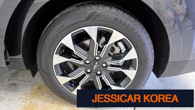 2023 Kia Carnival 4th Gen - Thumbnail 4