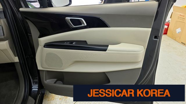 2023 Kia Carnival 4th Gen - Thumbnail 6