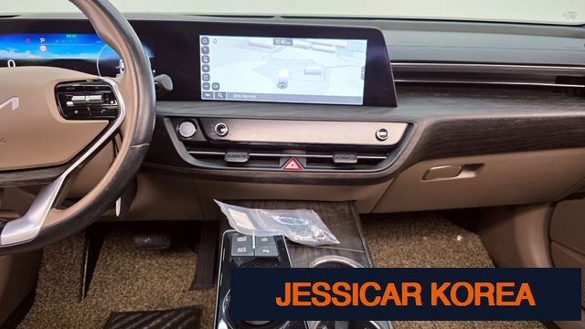 2022 Kia K8 - Thumbnail 4