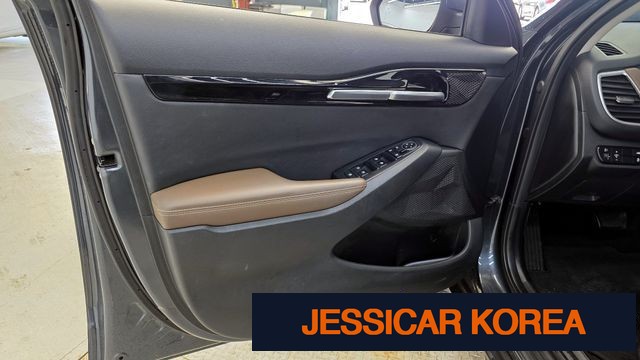 2023 Kia Seltos - Thumbnail 9