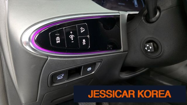 2023 Genesis GV70 - Thumbnail 4