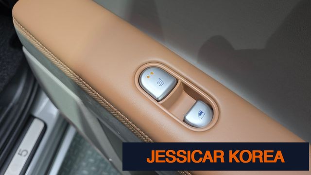2024 Hyundai Ioniq 5 - Thumbnail 3