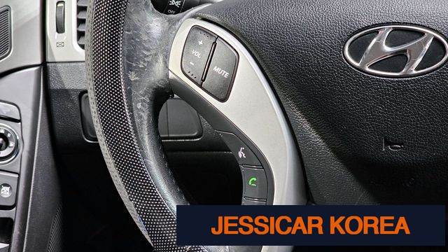 2012 Hyundai Avante MD - Thumbnail 2