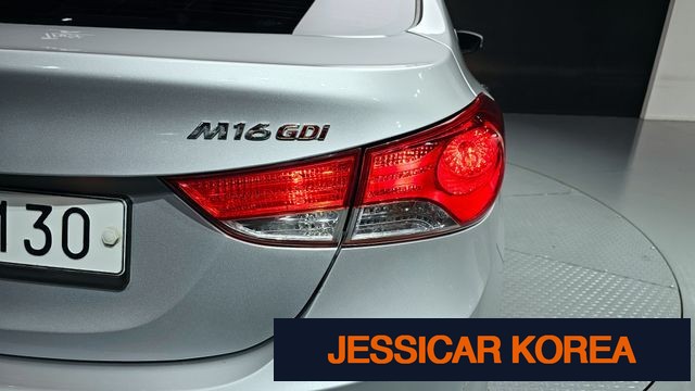 2012 Hyundai Avante MD - Thumbnail 5
