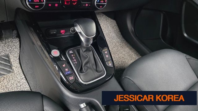 2019 Kia soul booster - Thumbnail 6