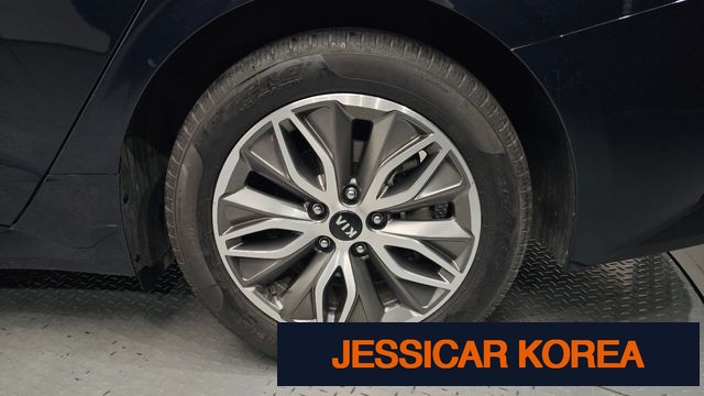 2020 Kia K5 Hybrid 3rd Generation - Thumbnail 8