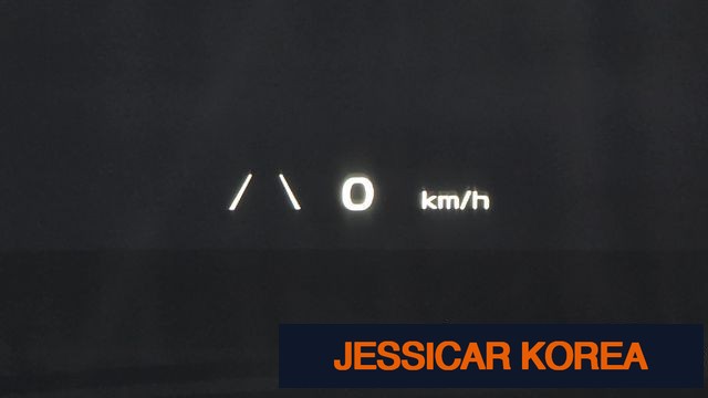 2022 Kia EV6 - Thumbnail 9