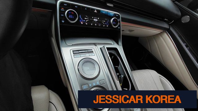 2022 Genesis GV80 - Thumbnail 2