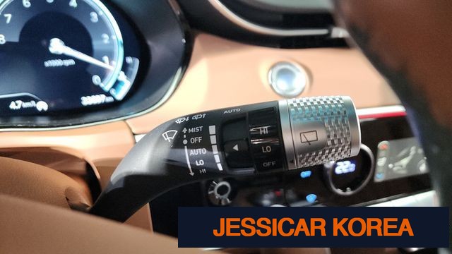 2021 Genesis GV70 - Thumbnail 4