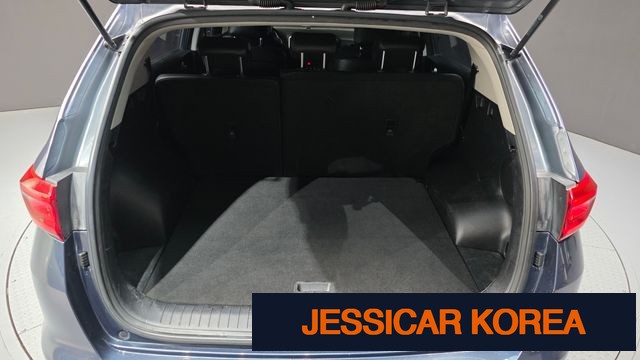 2019 Kia Sportage the bold - Thumbnail 3