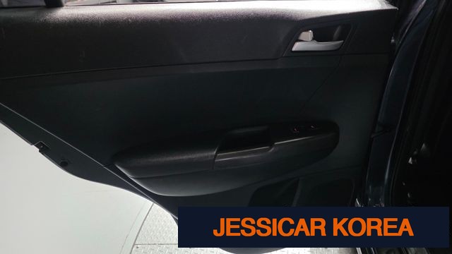 2019 Kia Sportage the bold - Thumbnail 5