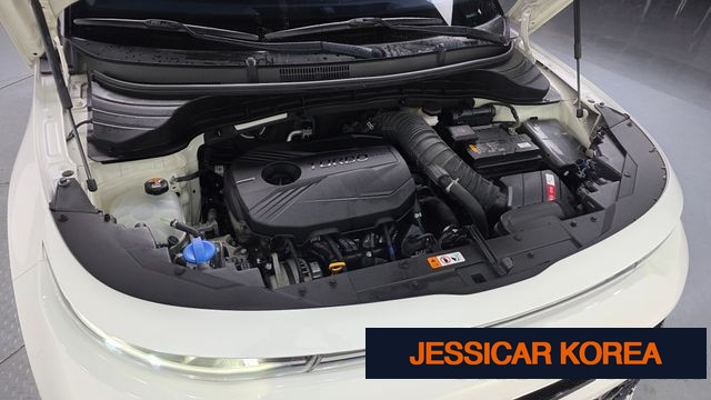2019 Kia soul booster - Thumbnail 8