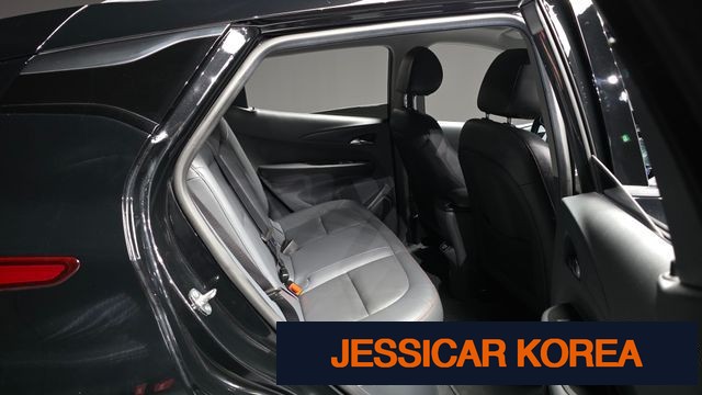 2020 Chevrolet Bolt EV - Thumbnail 9