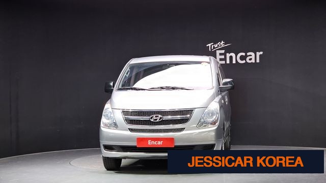 2015 Hyundai Grand Starex - Thumbnail 5