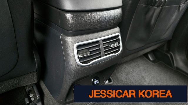 2022 Hyundai The New Santa Fe - Thumbnail 2
