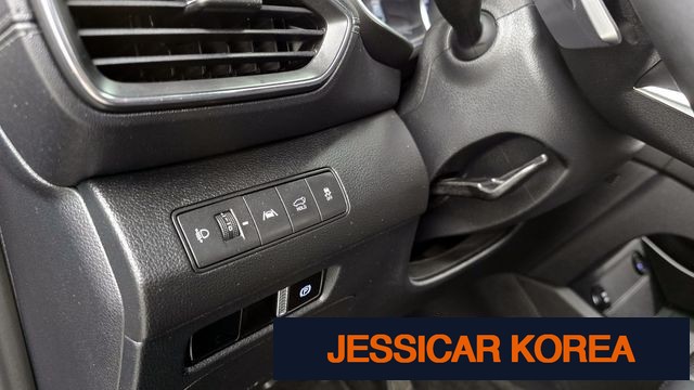 2022 Hyundai The New Santa Fe - Thumbnail 5