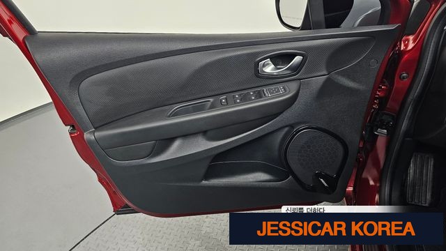 2019 Renault Korea clio - Thumbnail 6