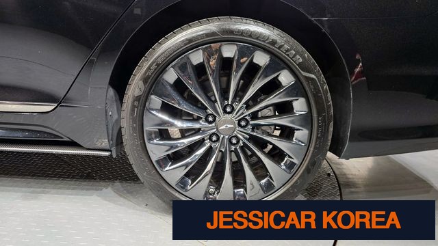 2016 Hyundai Genesis DH - Thumbnail 5