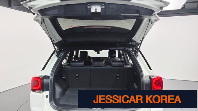 2022 KG Mobility Beautiful Korando - Thumbnail 5