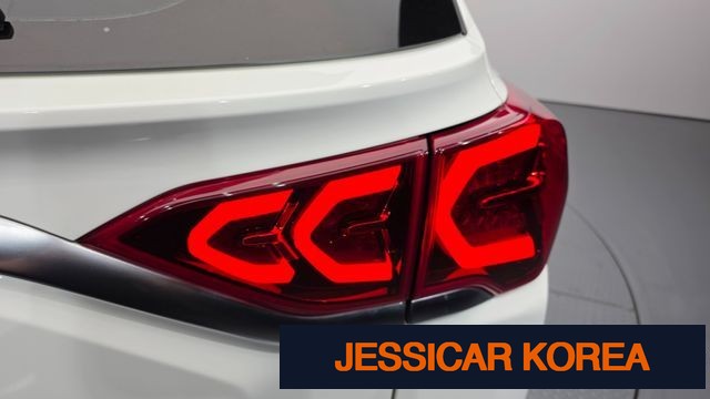 2022 KG Mobility Beautiful Korando - Thumbnail 6