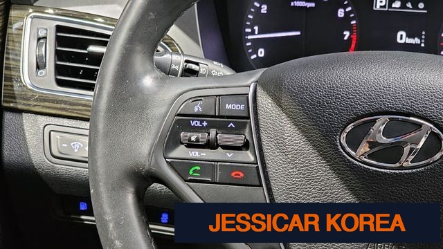 2016 Hyundai LF Sonata - Thumbnail 6
