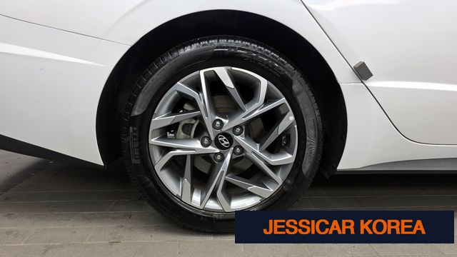 2021 Hyundai Sonata (DN8) - Thumbnail 4