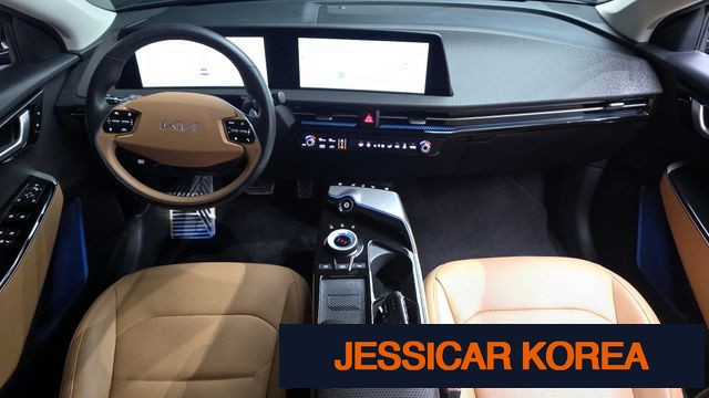 2023 Kia EV6 - Thumbnail 6