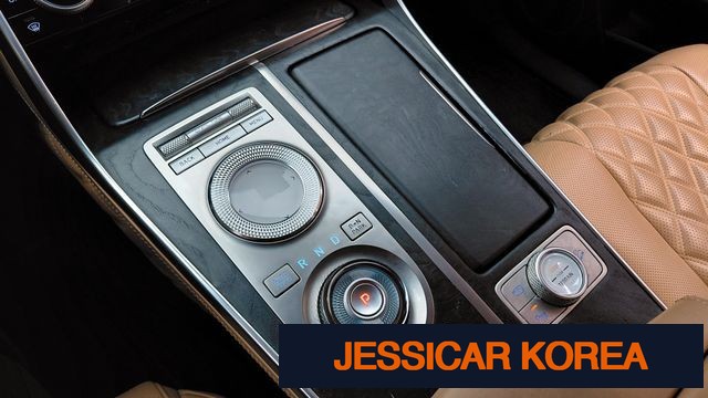 2022 Genesis GV80 - Thumbnail 2