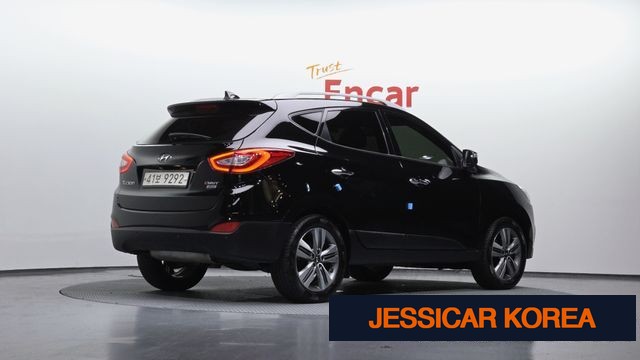 2015 Hyundai new tucson ix - Thumbnail 8