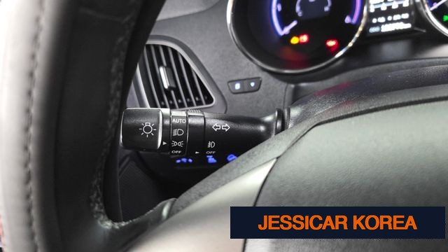 2015 Hyundai new tucson ix - Thumbnail 9