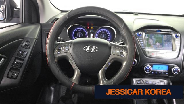 2015 Hyundai new tucson ix - Thumbnail 10