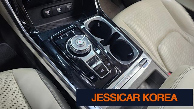 2023 Kia Carnival 4th Gen - Thumbnail 8