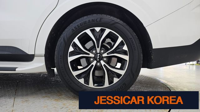 2023 Kia Carnival 4th Gen - Thumbnail 6