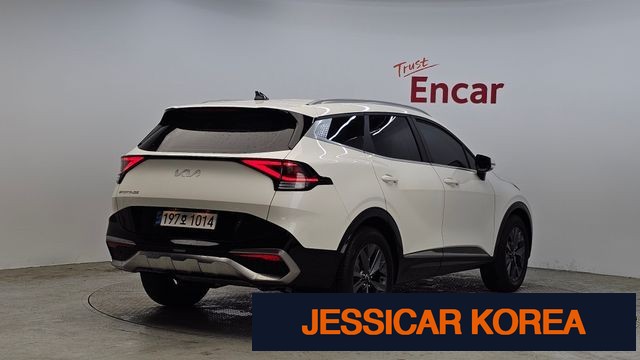 2022 Kia Sportage 5th Gen - Thumbnail 4