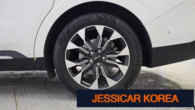 2023 Kia Carnival 4th Gen - Thumbnail 8
