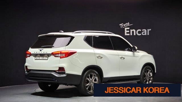2018 KG Mobility G4 Rexton - Thumbnail 8