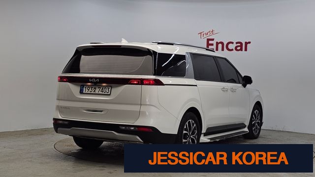 2023 Kia Carnival 4th Gen - Thumbnail 8