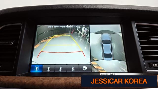 2015 Hyundai Genesis DH - Thumbnail 5