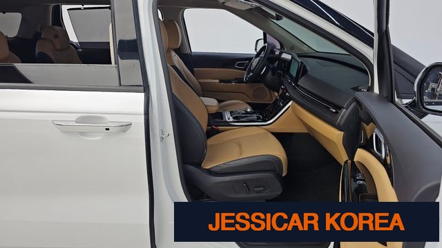 2023 Kia Carnival 4th Gen - Thumbnail 3