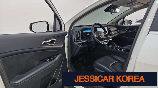 2022 Kia Sportage 5th Gen - Thumbnail 2