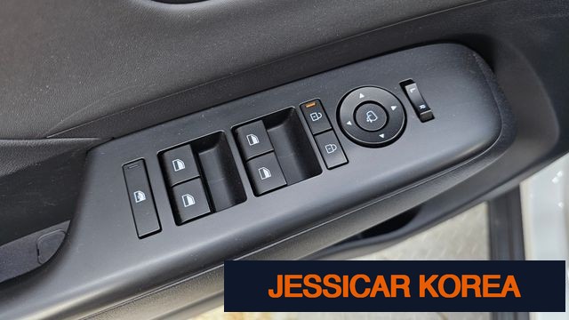 2024 Hyundai Kona Hybrid (SX2) - Thumbnail 6