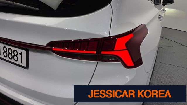 2023 Hyundai The New Santa Fe - Thumbnail 5